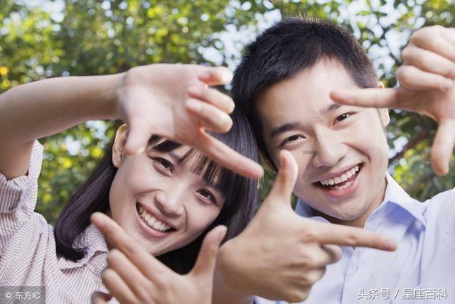 贵州男子买烤肠到嘴边想退回被拒，百般刁难营业员，是否可以对其拘留呢？-最好的问答类网站